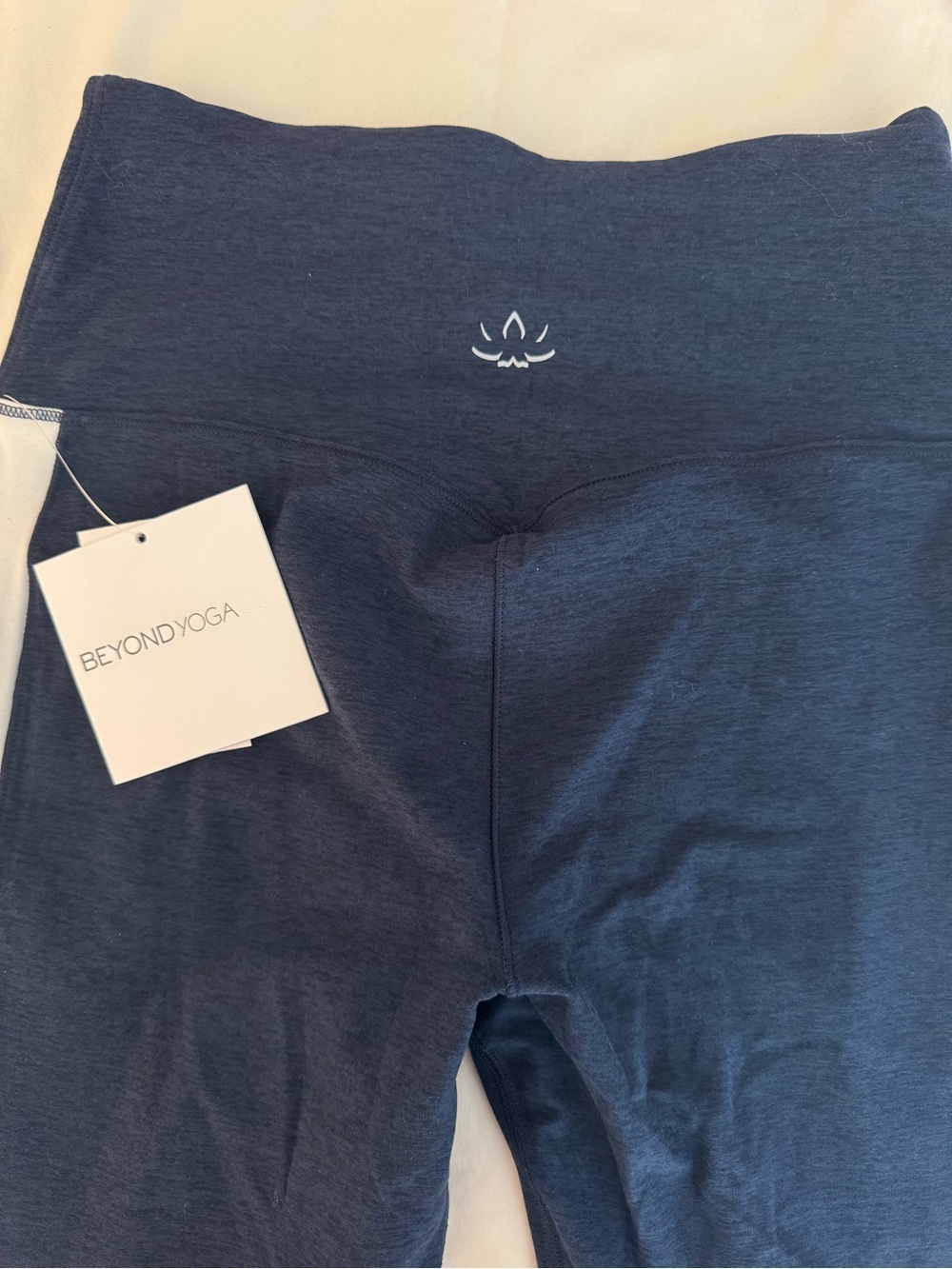NWT Beyond Yoga Flare Leggings in Navy Blue